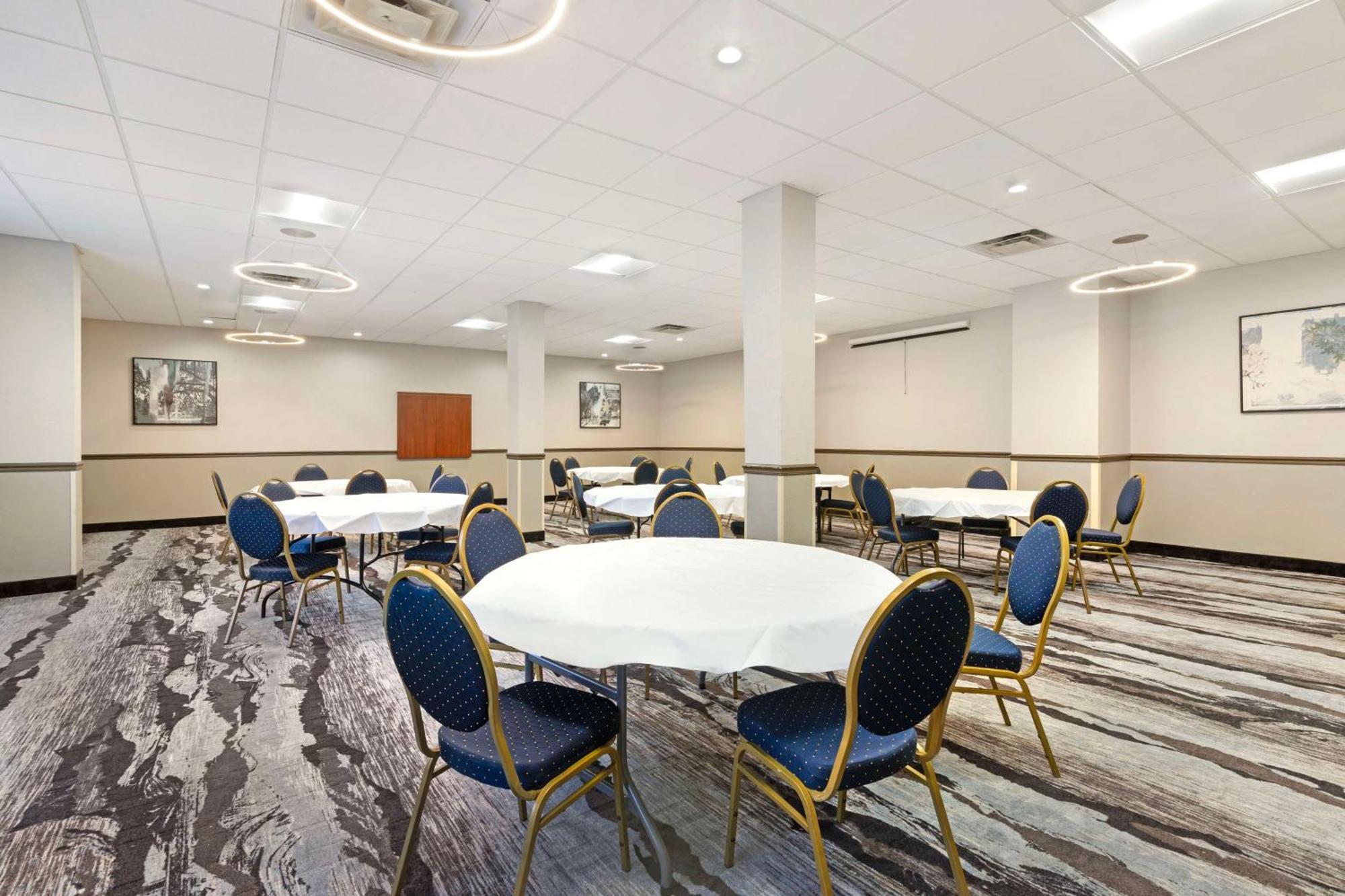 Best Western Plus Savannah Airport Inn&Suites Pooler Bagian luar foto