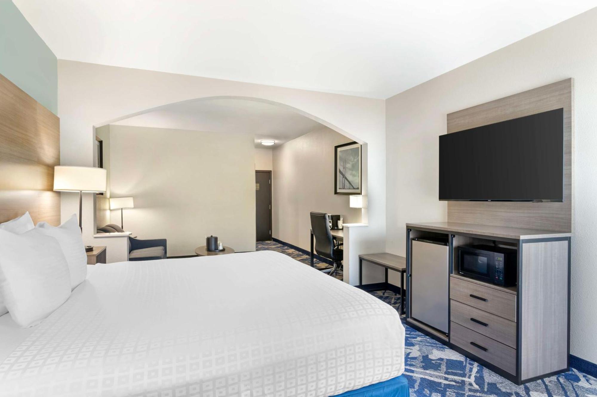 Best Western Plus Savannah Airport Inn&Suites Pooler Bagian luar foto