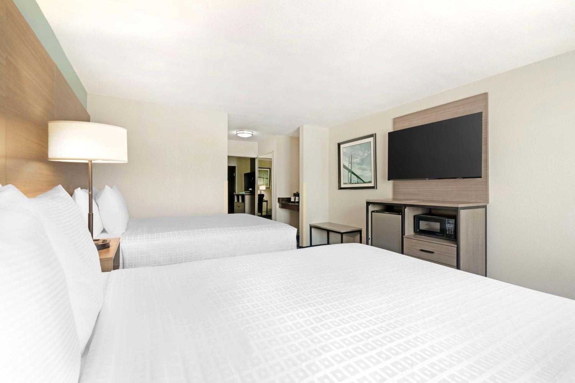 Best Western Plus Savannah Airport Inn&Suites Pooler Bagian luar foto
