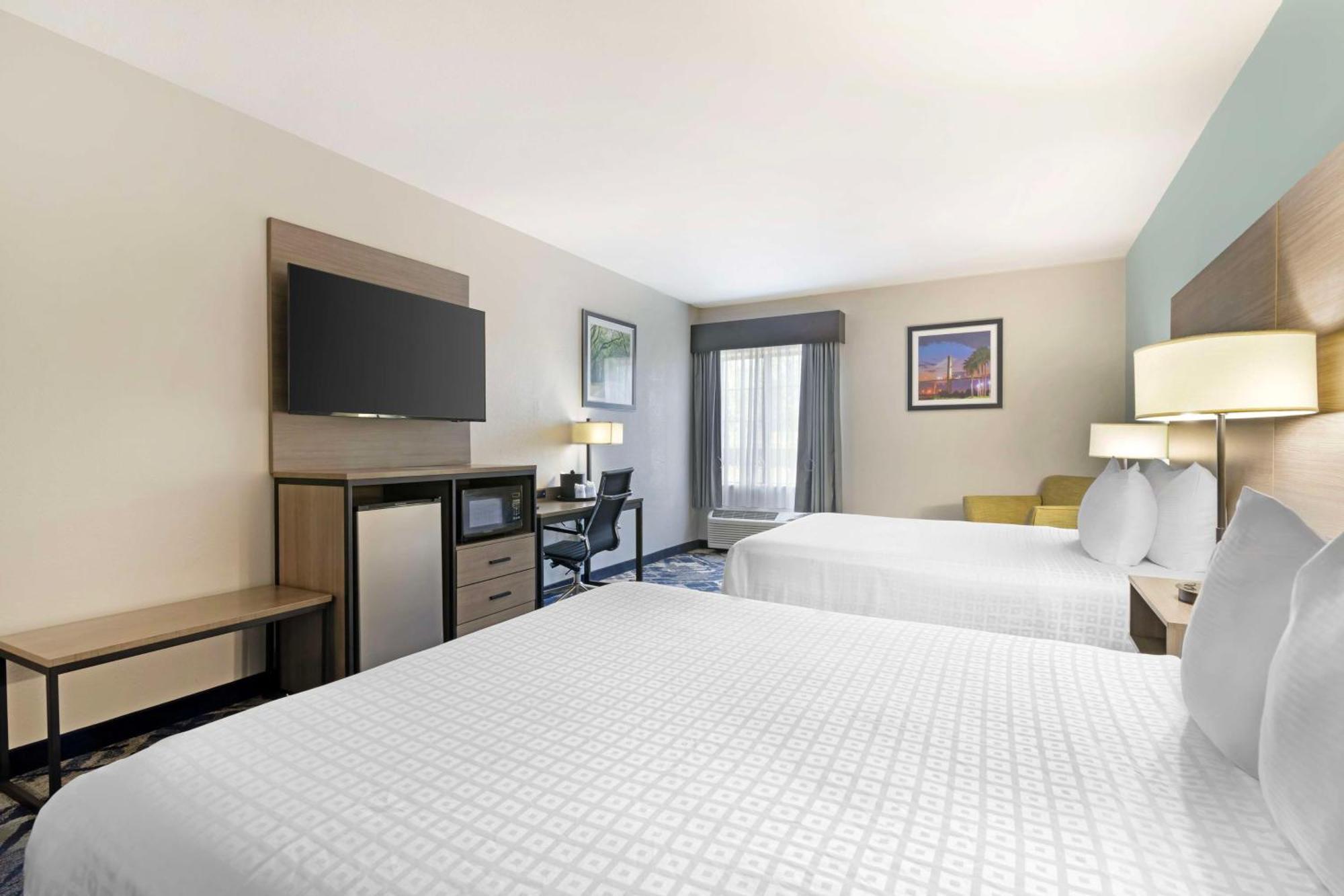 Best Western Plus Savannah Airport Inn&Suites Pooler Bagian luar foto