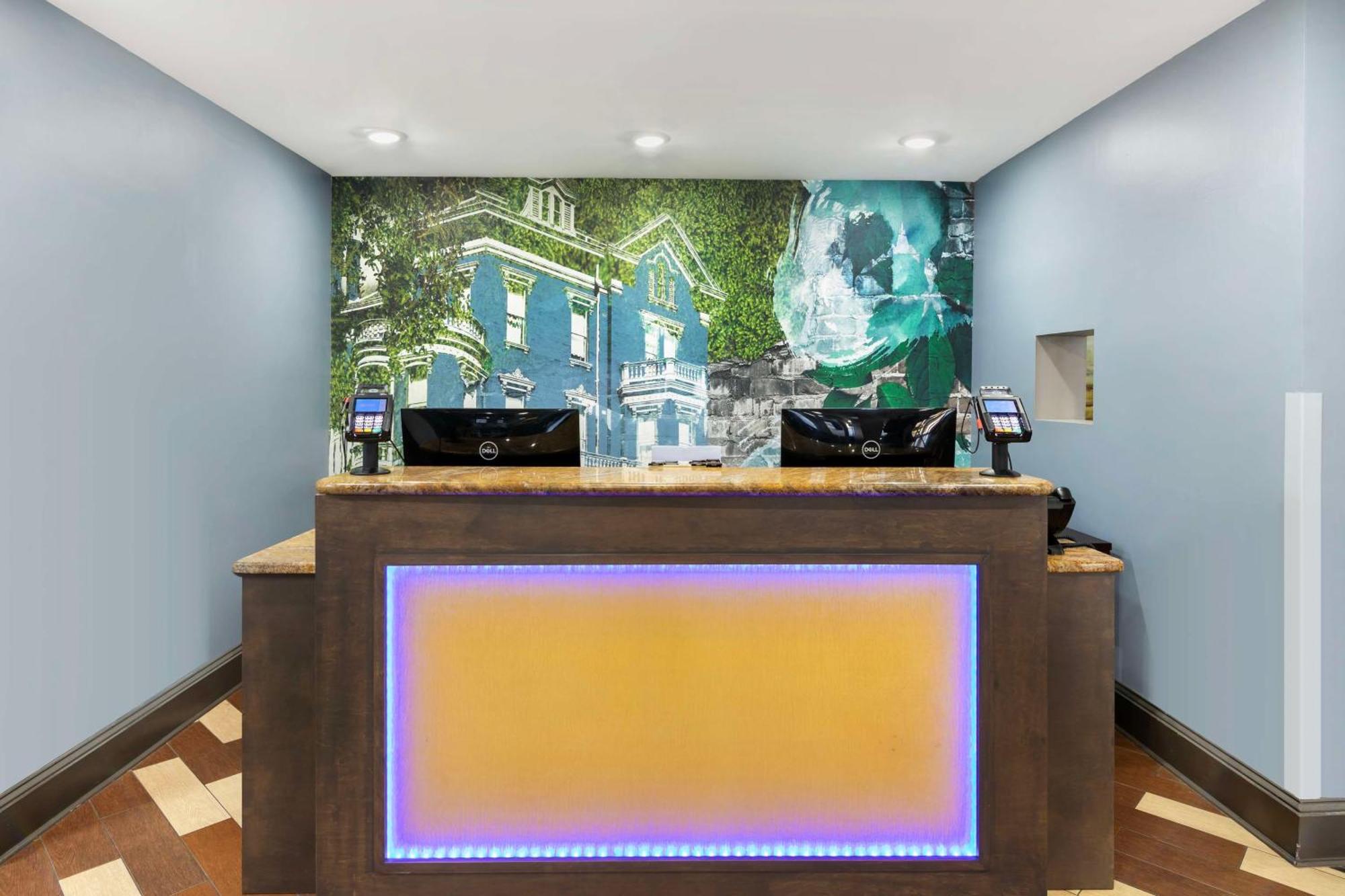 Best Western Plus Savannah Airport Inn&Suites Pooler Bagian luar foto