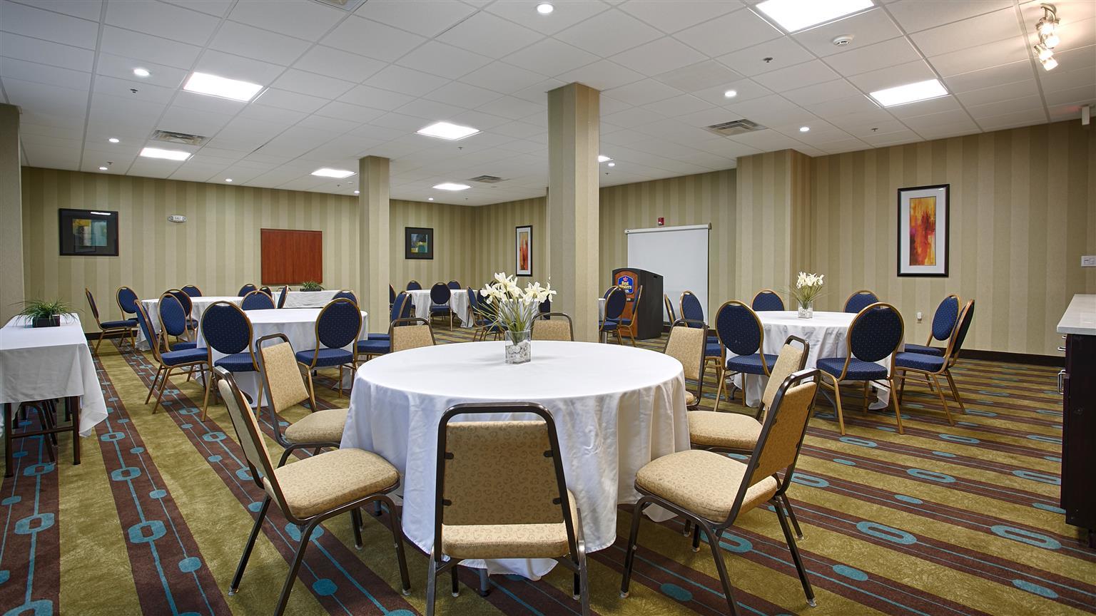 Best Western Plus Savannah Airport Inn&Suites Pooler Bagian luar foto